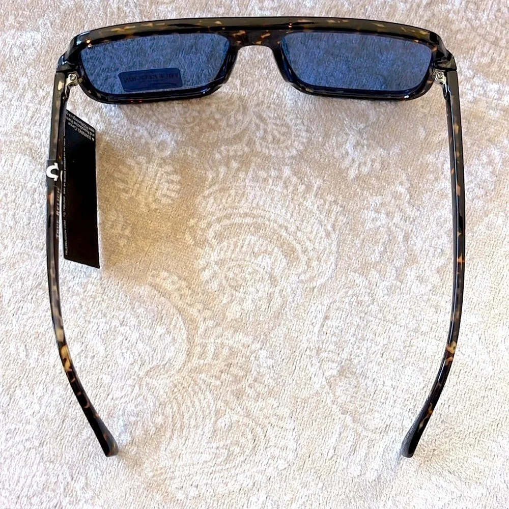 Brand New True Religion Tortoise Shell Retro Aviator Shield Sunglasses Blue Lens